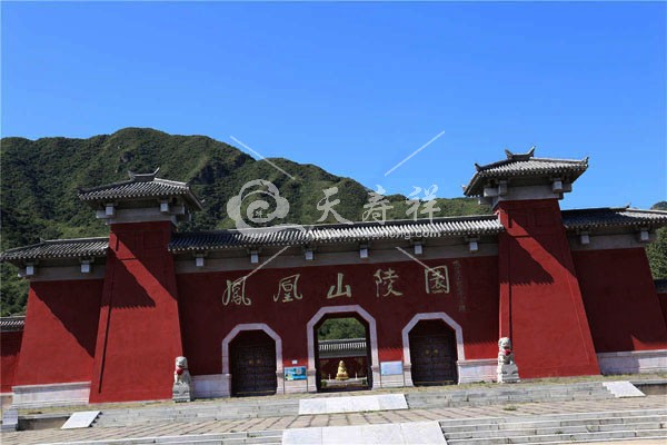 凤凰山陵园 凤凰山陵园