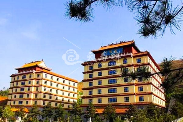 灵山宝塔陵园 灵山宝塔陵园